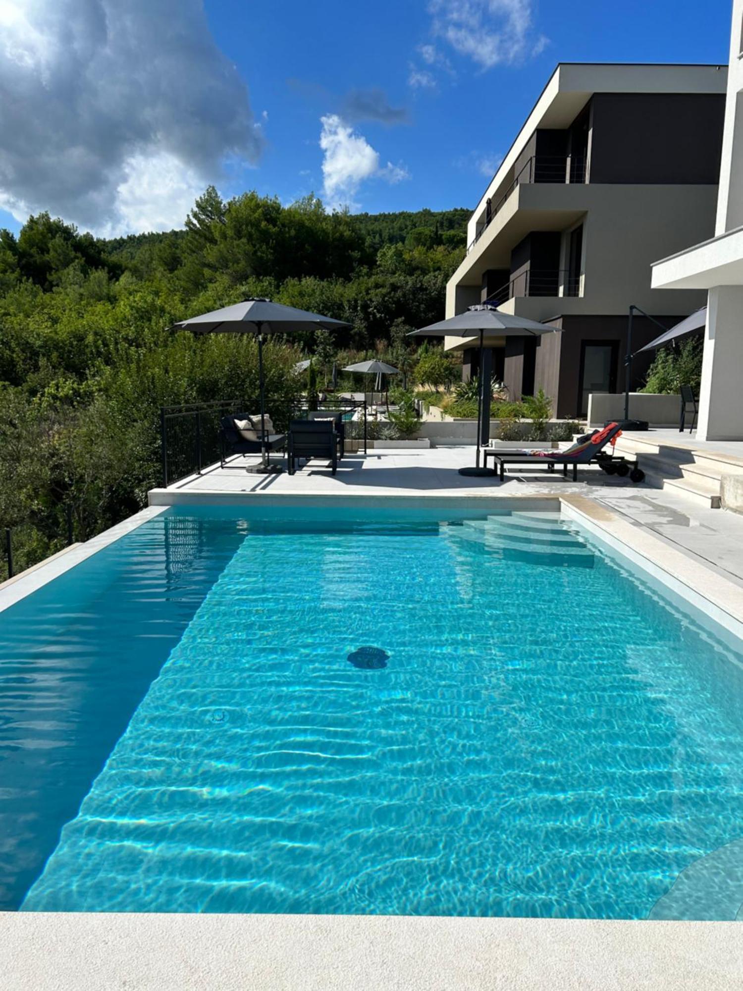 ראבץ V Residence Apartments מראה חיצוני תמונה