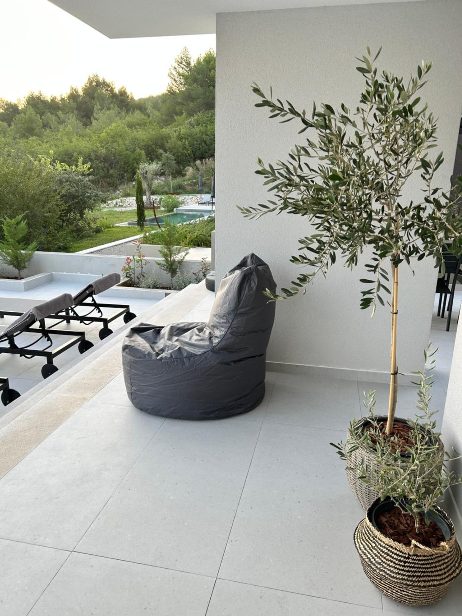 ראבץ V Residence Apartments מראה חיצוני תמונה
